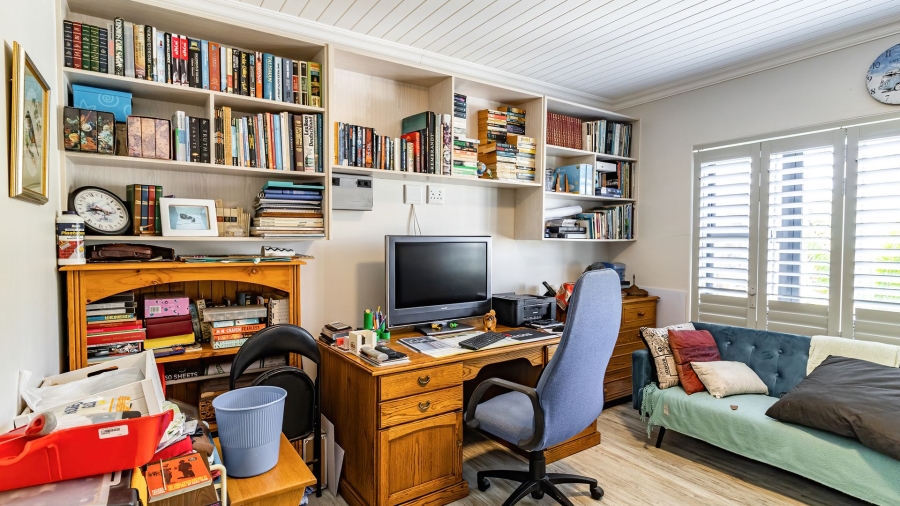 3 Bedroom Property for Sale in Yzerfontein Western Cape